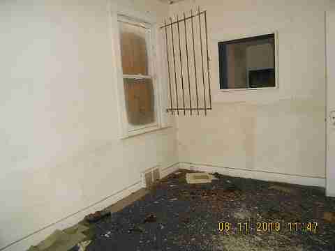 19215 Harned (9)_m.jpg